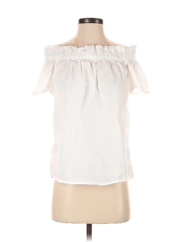 Friends and Family Sale Sleeveless Blouse