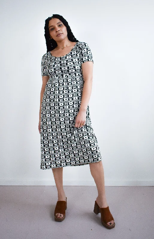 Massive Deals Megumi Dress in Deco Floral