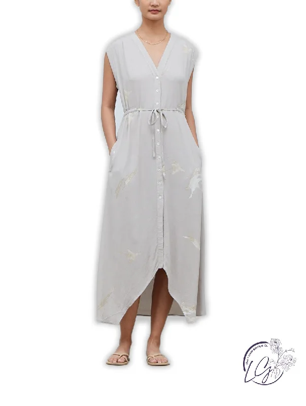 Don't Wait Instant Perfection Sleeveless Midi Dress