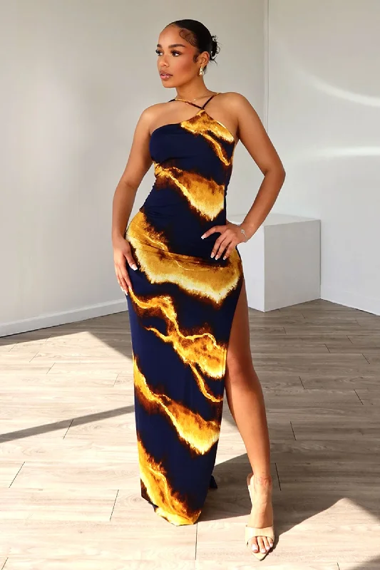 Act Fast Back To The Island Print Maxi Dress