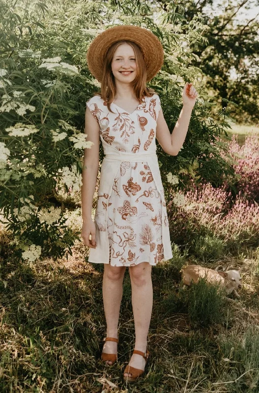 Unbeatable Prices Izzy Dress in Wild Oat Woodland Wonder