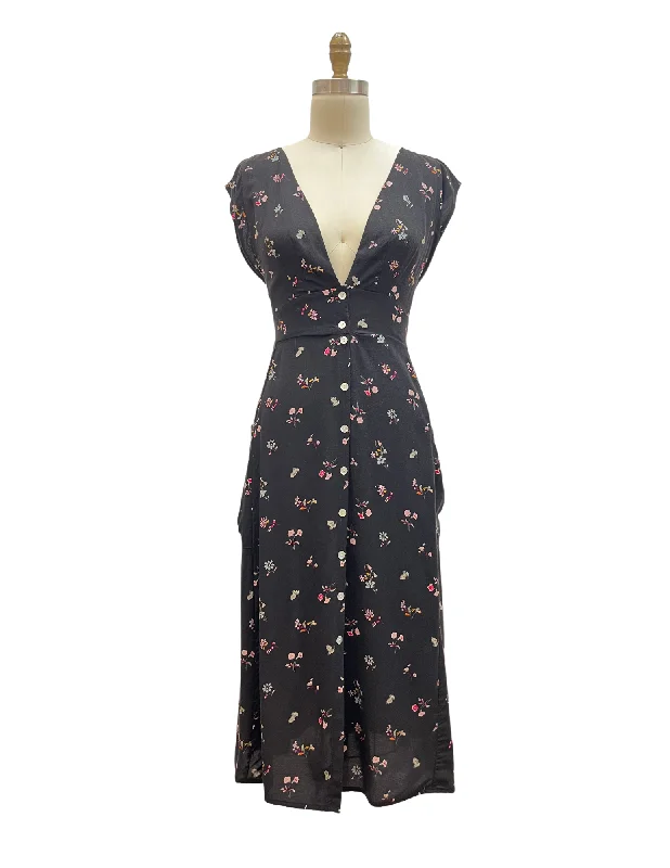 The Best Prices Penelope Dress in Dark Floral