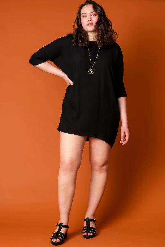 Massive Deals Black Woven Batwing Dress