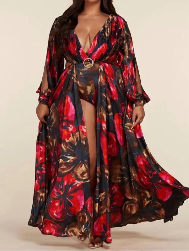 Floral Resortwear Maxi Dress In Red/black Floral