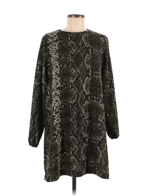 Act Fast Casual Dress