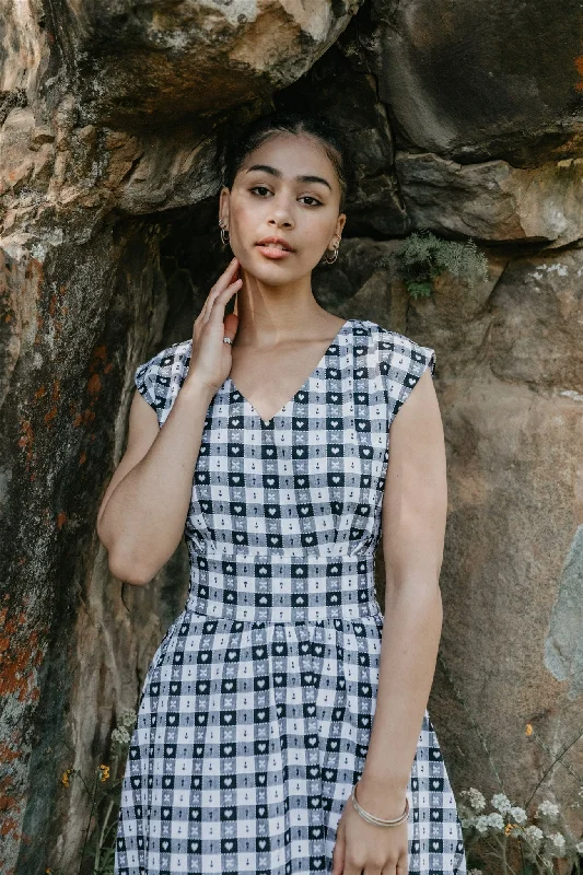 Act Fast Joy dress in Cotton Picnic