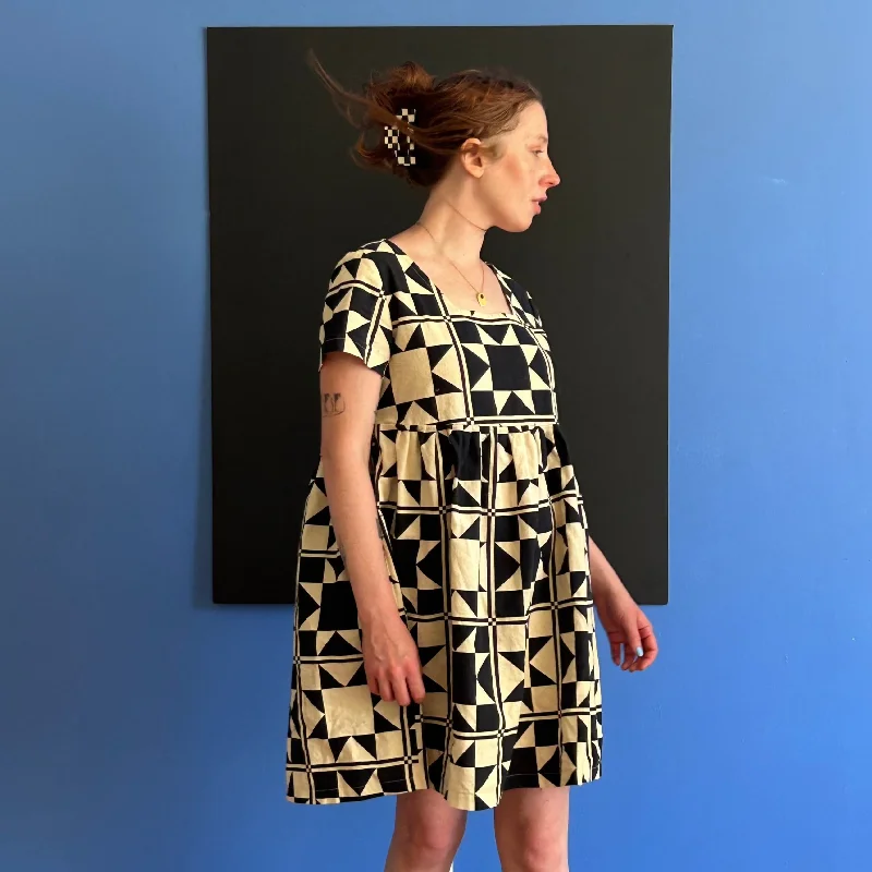 Take Advantage Billie Dress - Quilt Star