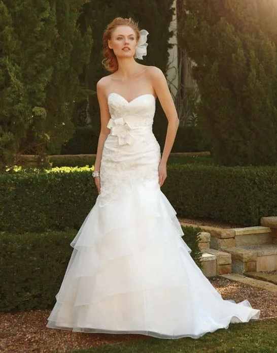 Casablanca Bridal 2043 size 10 Fit & Flare Wedding Dress Ruffle Bridal Gown Strapless