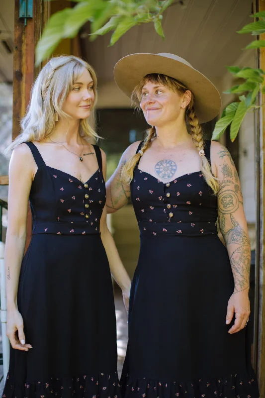 Huge Discounts Gemma Dress in Black and Floral