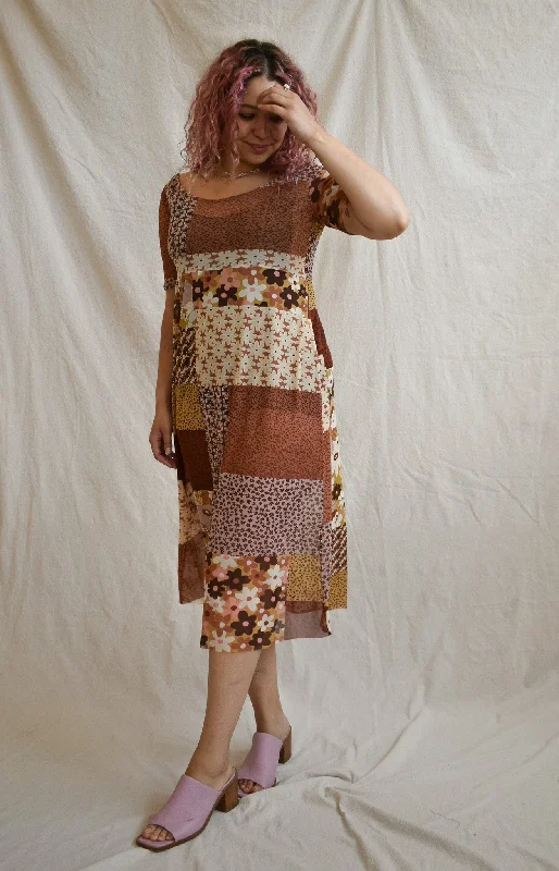 Steals and Deals Megumi Dress in Quilt