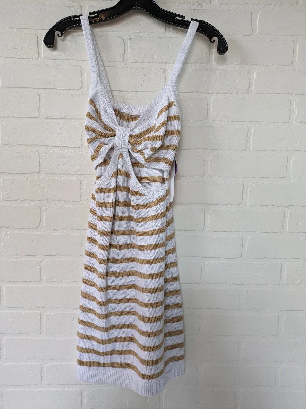 Quick Sale Tan & White Dress Casual Short Aerie, Size M