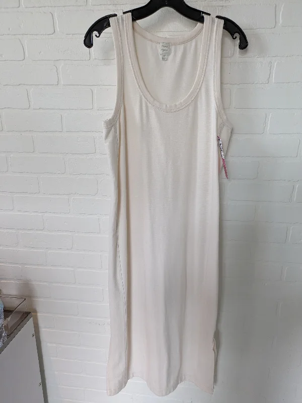 Limited Stock Cream Dress Casual Maxi Cmc, Size M
