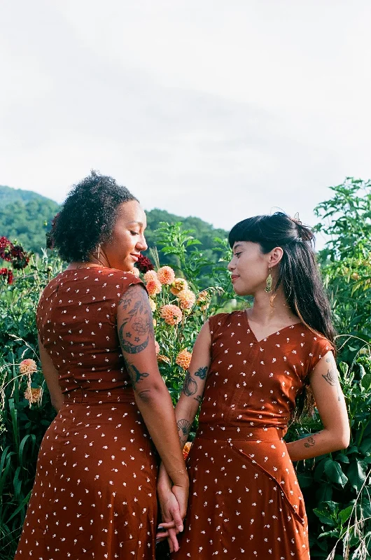 Clearance Event Xena Dress in Hazel Calico Flower
