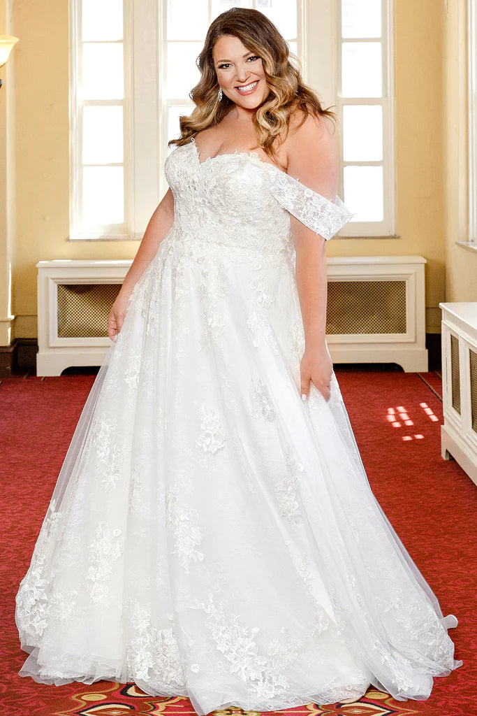 The Best Prices Michelle Bridal For Sydney's Closet MB2320 A-Line Floral Lace Clear Sequins Chantilly Lace Organza Detachable Drop Sleeve Lace Appliques Over Net Sweetheart Neckline Plus Size "Vera" Bridal Gown