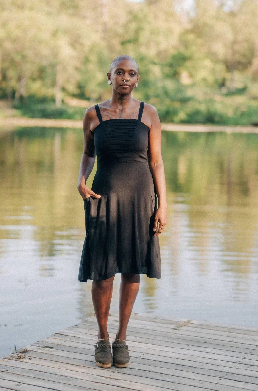 Deal Alert Uriah Dress in Black Challis
